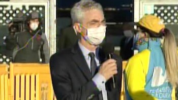 El Ministro de Transporte Mario