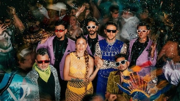 Swing Original Monks, Papaya Dada