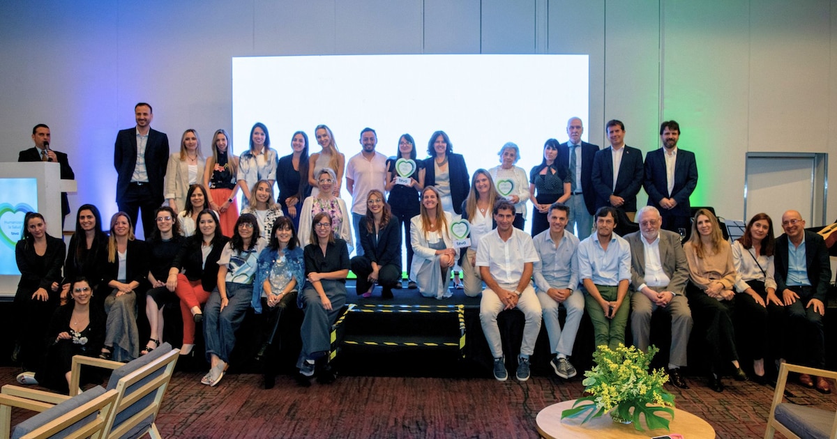 Humanizando la Salud: Concurso Premia Iniciativas Innovadoras para Mejorar la Atención al Paciente en Argentina