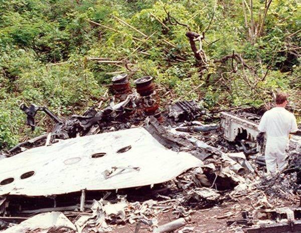 La caída del avión de Lauda Air generó todo tipo de teorías: desde un atentado por equivocación o amenaza narco hasta el choque contra una montaña pasando por un incendio y un error del piloto