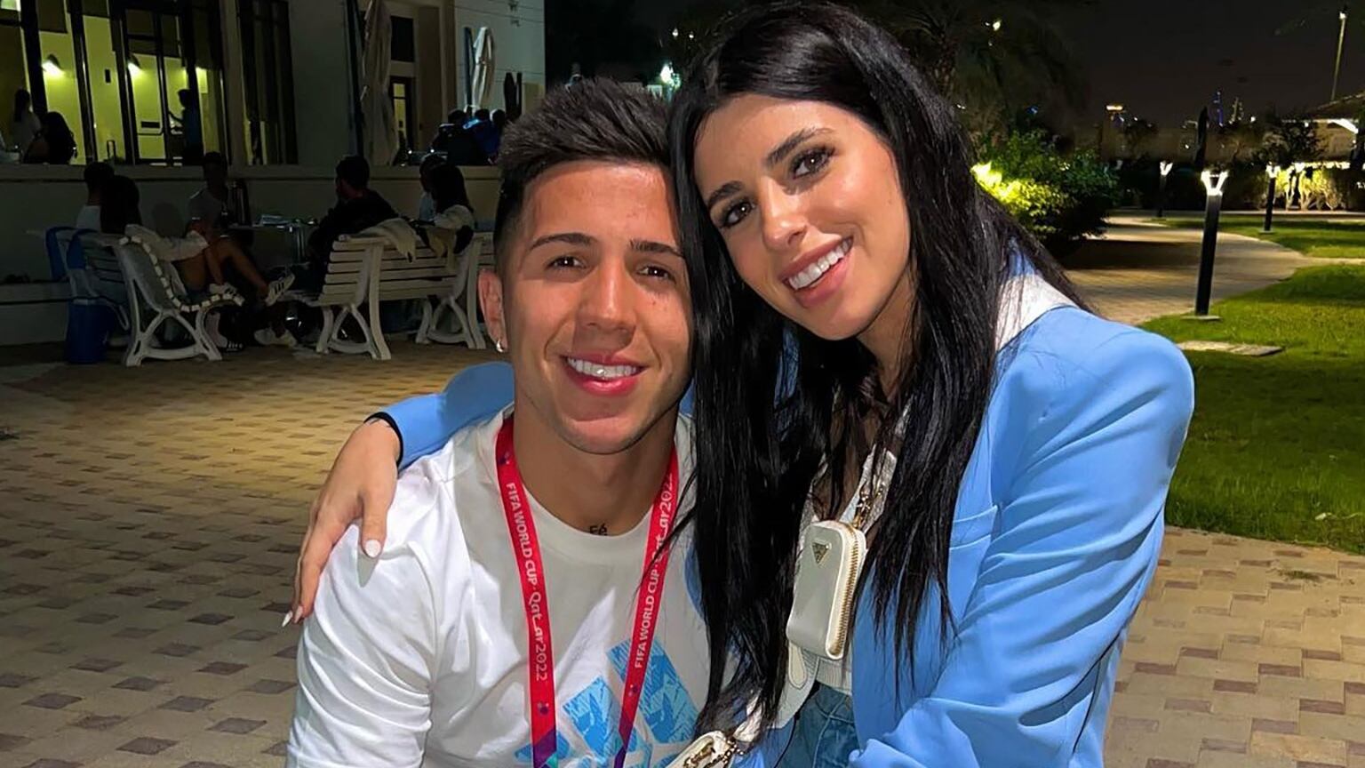 Enzo Fernández y Valentina Cervantes