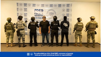 La Secretaría de Marina y la Fiscalía de Oaxaca desplegaron un operativo para detener a “El Abulón”, presunto generador de violencia en Colima. (Fiscalía General del Estado de Oaxaca)