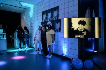 La institución organizó exposiciones, actividades culturales y espacios interactivos para los seguidores del grupo.
