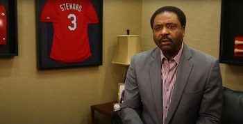 David Steward, impulsado por los