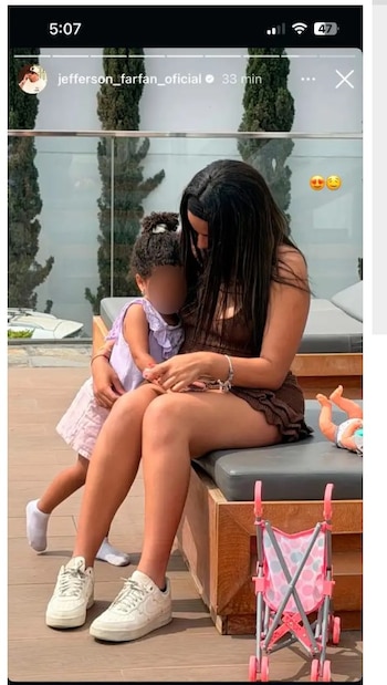 Jefferson Farfán se muestra más