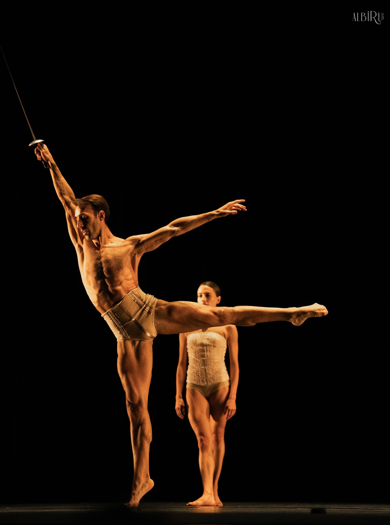 La Compañía Nacional de Danza desata la ovación en el Teatro de la Zarzuela con el estreno de 'AIÓN'