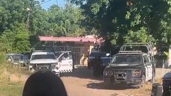 Tras viralizarse video de operativo en Culiacán, Gabinete de Seguridad confirma siete detenidos con nexos a una célula delictiva