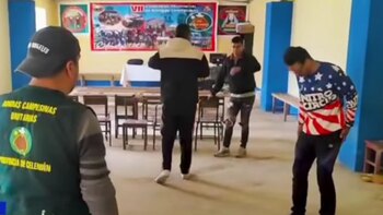 Tres colombianos acusados de cobro