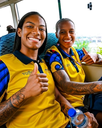 Colombia perdía 2-0 frente a Venezuela, pero empataron con tantos de Melanin Aponzá y Mariana Zamorano antes de ganar desde los doce pasos - crédito FCF