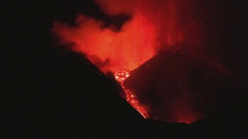 El Etna, que culmina a
