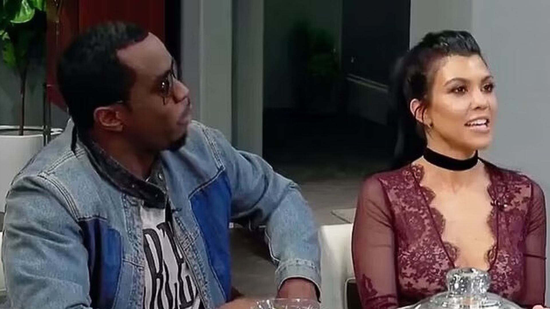 Kourtney tenía poco más de 20 años cuando vivió el incidente en una exclusiva fiesta que se celebraba en un club (Captura: FYI Network)