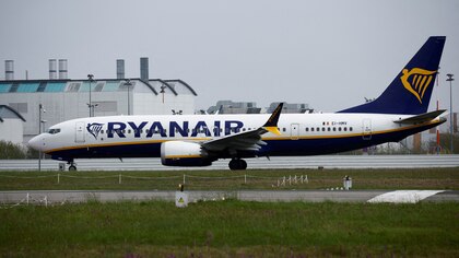 Consumo sanciona con 150 millones a Ryanair, Vueling, EasyJet y Volotea por prácticas abusivas como cobrar el equipaje de cabina