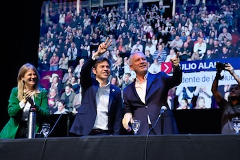Axel Kicillof acto en La Plata PJ bonaerense
