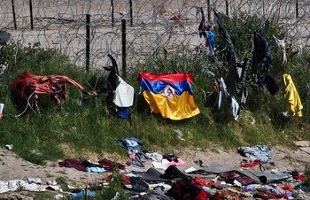 Campamento migrante desalojado en la