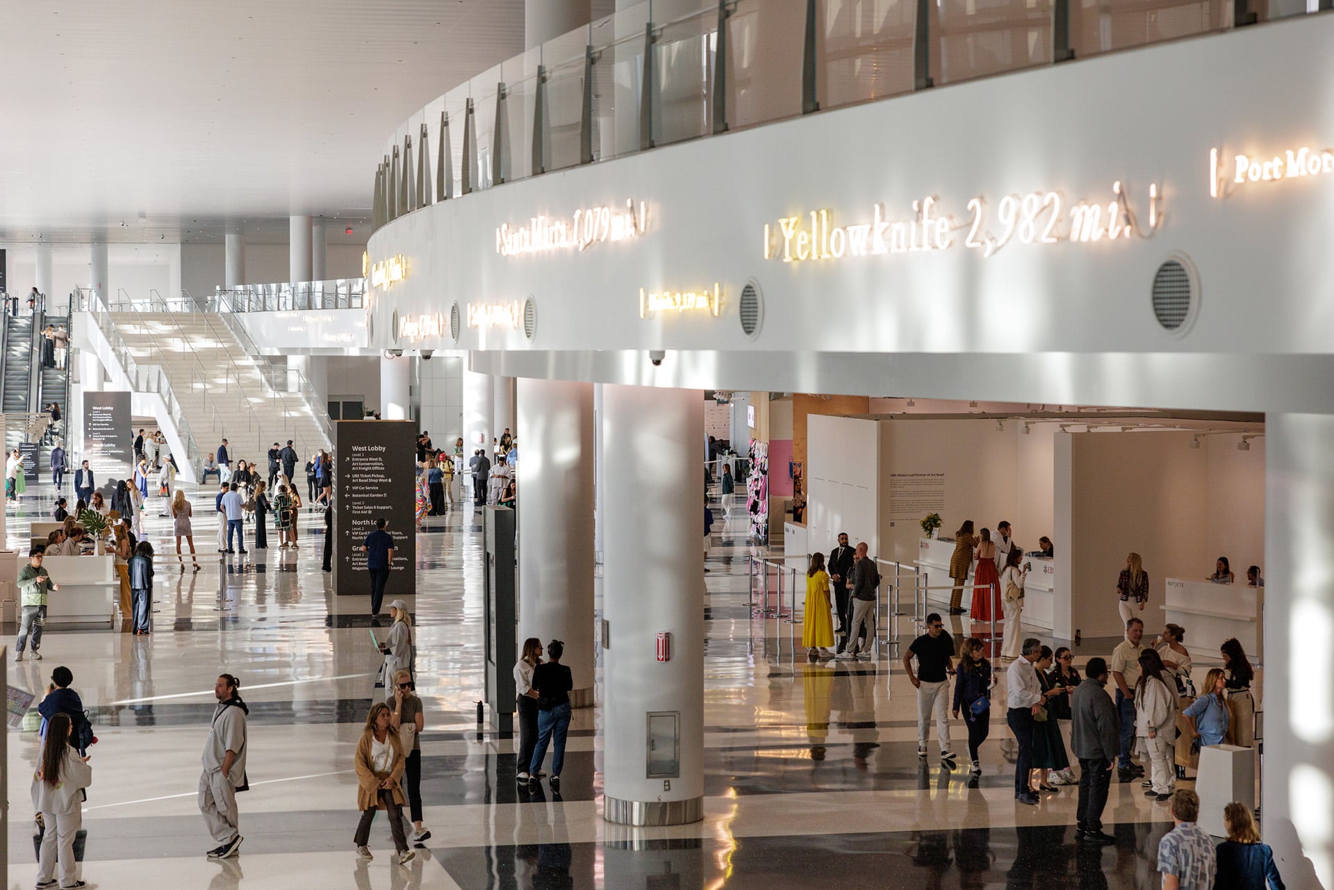 Art Basel Miami Beach 2023 reúne a 283 galerías de 43 países y destaca la influencia latinoamericana en el arte contemporáneo