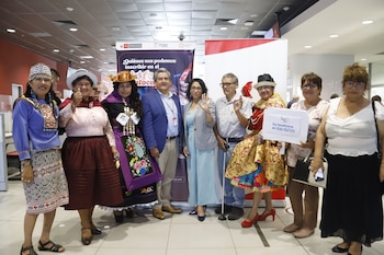 Miles de artistas a nivel