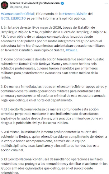 La Tercera División del Ejército confirmó la muerte del oficial y reportó que seis soldados resultaron heridos tras el ataque. - crédito @Ejercito_Div3/X