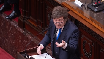 Baja de impuestos, apertura y