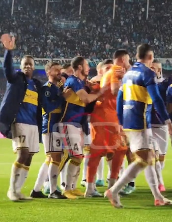 Luis Advíncula y su gesto