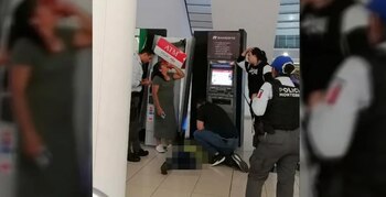 Equipos de emergencia llegaron rápidamente para atenderlo y trasladarlo al hospital más cercano.