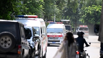 Mueren nueve personas por la explosión de una bombona de oxígeno en una ambulancia en Pakistán
