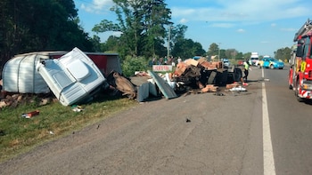 Uno de los camiones después