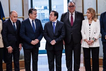 Imagen VMA2FWSSI5HM3IZ2O4FFHY4374