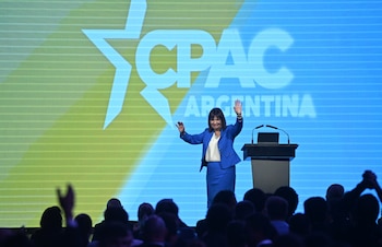 Patricia Bullrich asoma como una