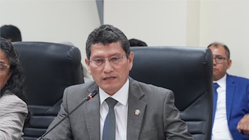 Harvey Colchado renunció a la Comisión de Ética de la Cámara de Diputados y se frustró elección de Mesa Directiva