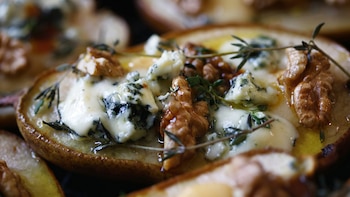 Receta de peras con queso azul y nueces, rápida y fácil