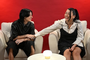 “Rompimos las compus por dormir