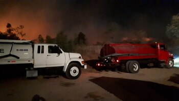 Bomberos lograron controlar el incendio