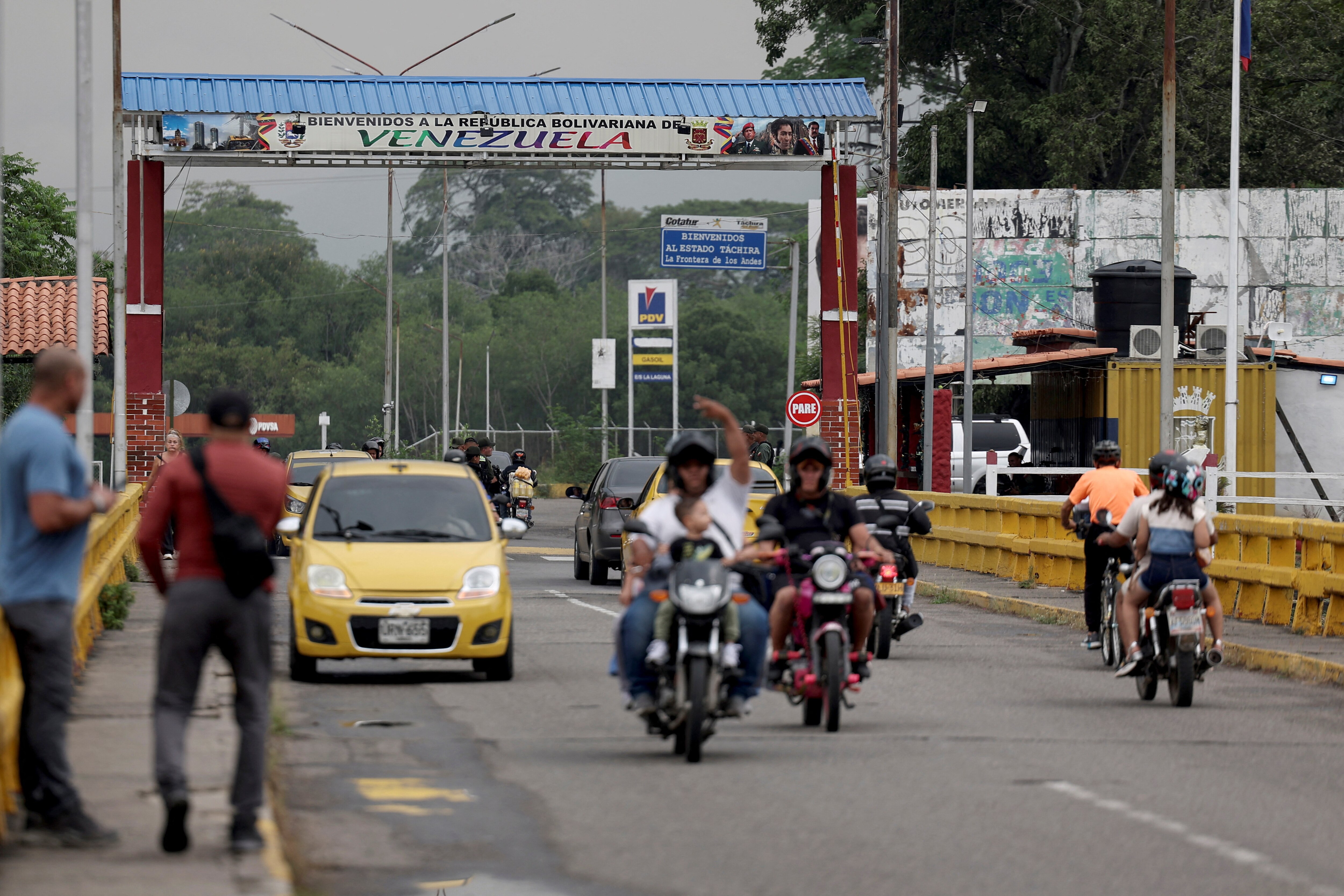 Cierre total del puente Francisco de Paula Santander por 15 días: la erosión del río Táchira obliga a una rehabilitación urgente — image 2