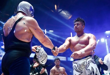 (CMLL)
