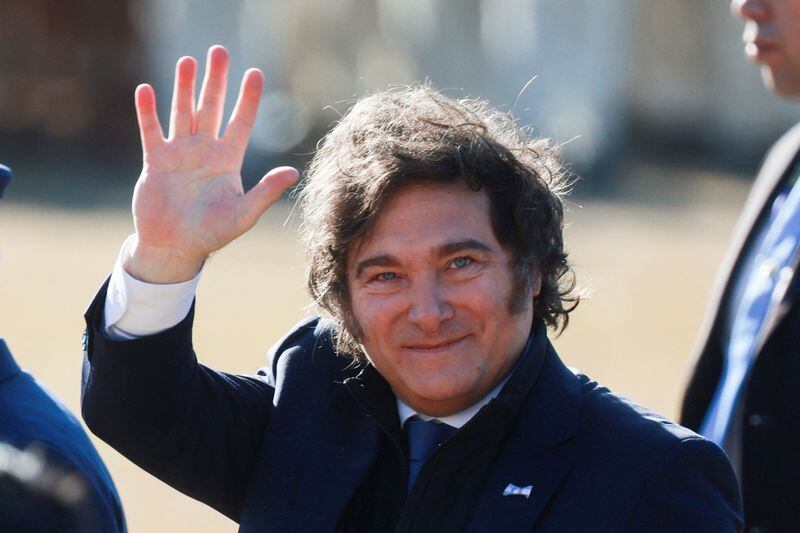 El jefe de Estado despegó cerca de las 23 horas del miércoles (REUTERS)