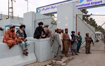 Los talibanes se enfrentan a nuevos desafíos tras la salida de Estados Unidos (Foto: EFE)