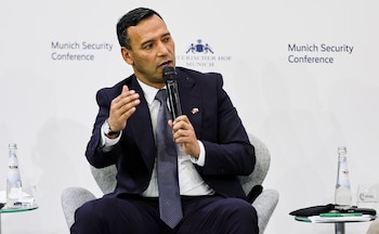 El ministro de Defensa de