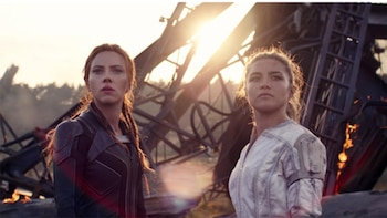 Florence Pugh y Scarlett Johansson