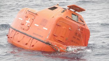 Rescataron con vida a 13