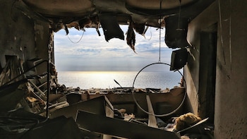 Rusia ataca un carguero con material militar en el puerto ucraniano de Mikolaiv