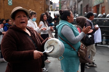 Los conflictos en Bolivia asfixian a pequeños comerciantes, transportistas y productores