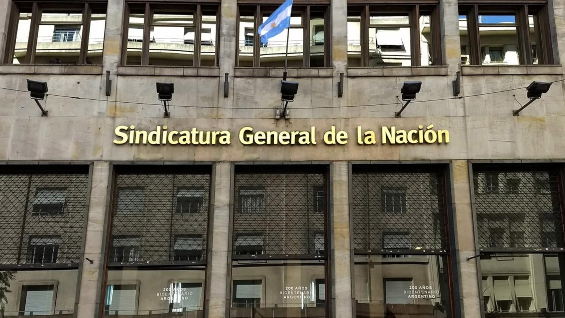 El histórico edificio de la Sindicatura General de la Nación