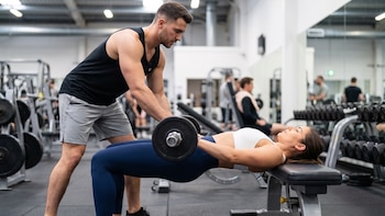 Por qué más peso no siempre es mejor para el entrenamiento de fuerza