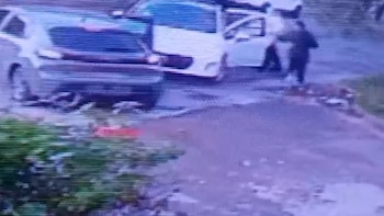 Tiroteo en El Palomar: la banda que baleó al padre de una alumna le robó el auto a una familia minutos después