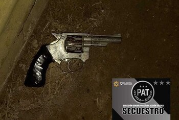 El revolver incautado a los