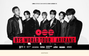 Siete miembros de BTS posan en una imagen promocional en blanco y negro para el 'BTS World Tour | Arirang' en Lima, Perú, con la fecha 09.10.2026 y la palabra 'AGOTADO' abajo