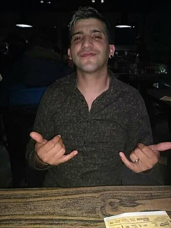 López tiene 36 años, cuatro