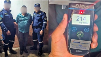 Nilson Emerson E. fue detenido tras presuntamente provocar un accidente fatal en Santa Ana Centro; conducía ebrio y realizó un adelantamiento prohibido.(Cortesía: Policía Nacional Civil)