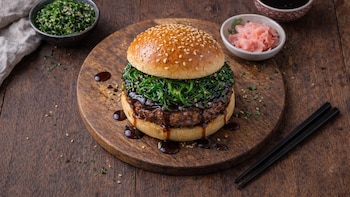 Hamburguesa al estilo japonés con