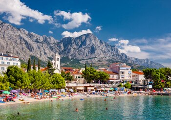 El agua de Makarska adquiere